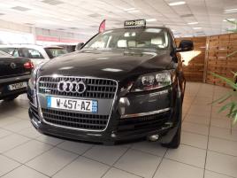 AUDI Q7 3.0 TDI 7 PLACES